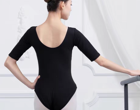 包邮黑色芭体服和黑色小短裙 S码 适合90...