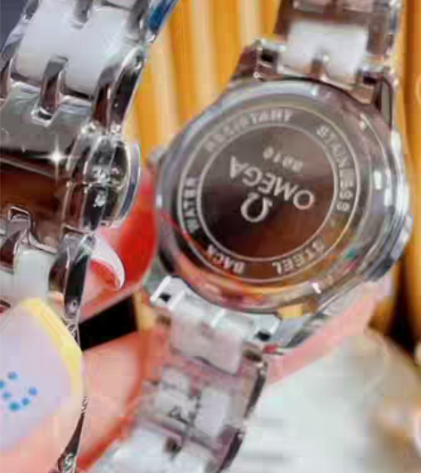 包邮新款上市 欧米茄-优雅气质女士腕表，表...