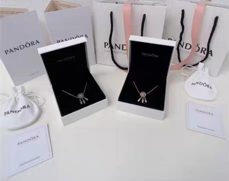 包邮【经销商渠道低价出】潘多拉新品两色捕梦...