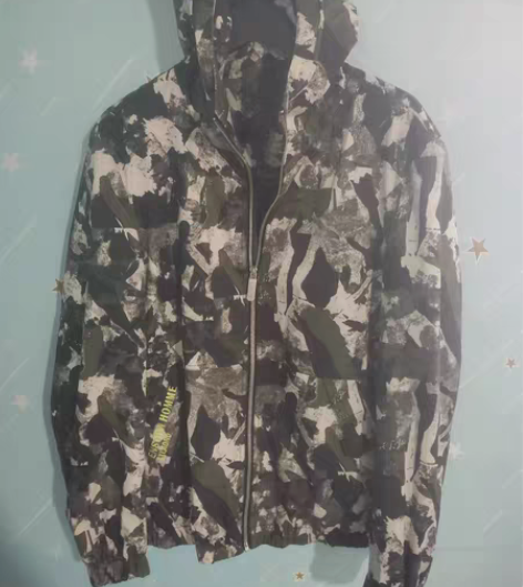 包邮特价处理99新迷彩服连帽夹克休闲男外套...