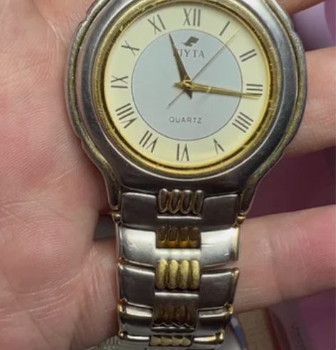 包邮飞亚达手表石英表男款！照片实拍，有蜕金...