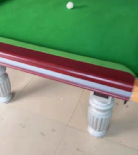 闲置大理石银腿台球桌 使用不到一年 打感不...