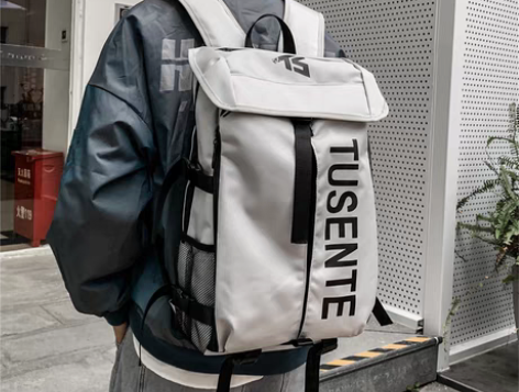 转卖双肩包男士潮牌大容量户外运动篮球包校园...