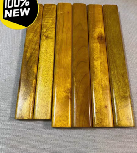 包邮捡漏捡漏金丝楠木镇尺， 规格29×3....