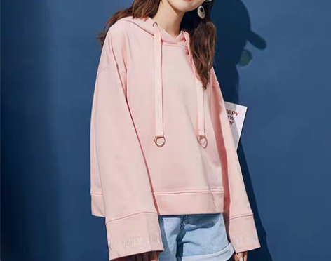 转卖诗曼朵2018秋季新款纯色宽松百搭字母...