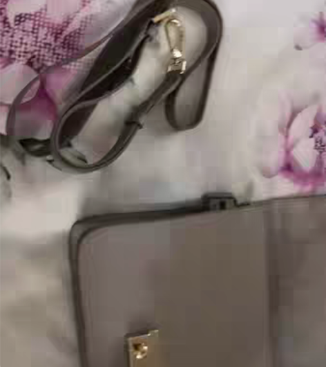 转卖FURLA 奶奶灰手提单肩斜挎包… 颜...