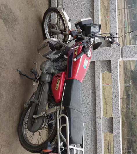 九九新,有需要的来双华镇提车,无问题,动力...