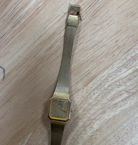 包邮精工石英机芯不知好坏度金亮女表 感兴趣...