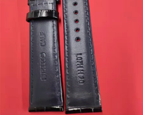 全新精工皮表带宽度20mm，如假白送！感兴...