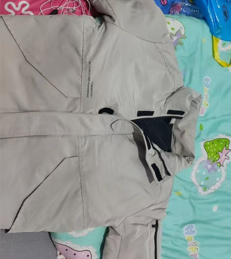 清衣服 卫衣10元 棉服20元 不包邮 感...