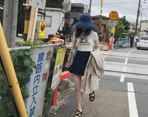 转卖PILY 日本校服 学生裙 高腰百褶短...