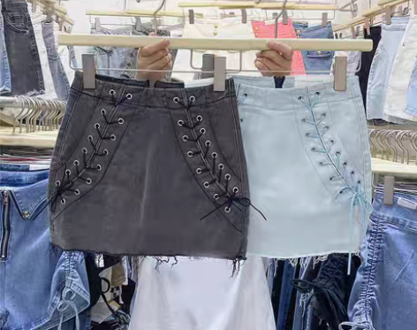 转卖2022夏季设计感高腰蝴蝶结系带紧身百...