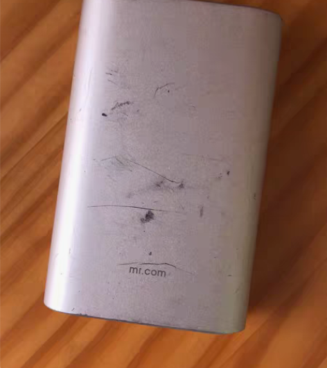 包邮10000mAh 小米移动电源 充电宝...