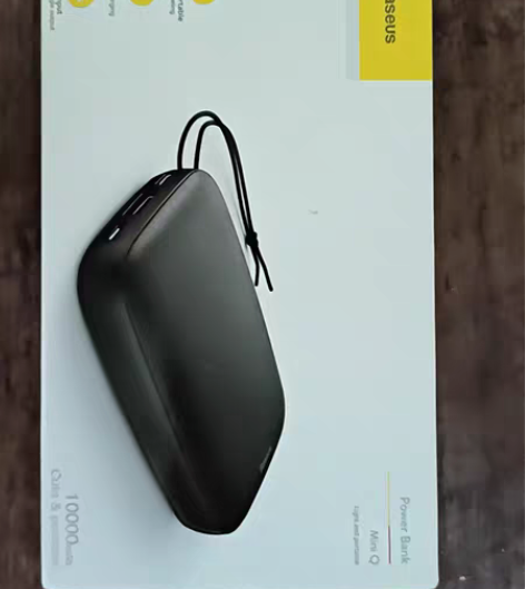 包邮库存充电宝，全新未用！ 感兴趣的话点“...