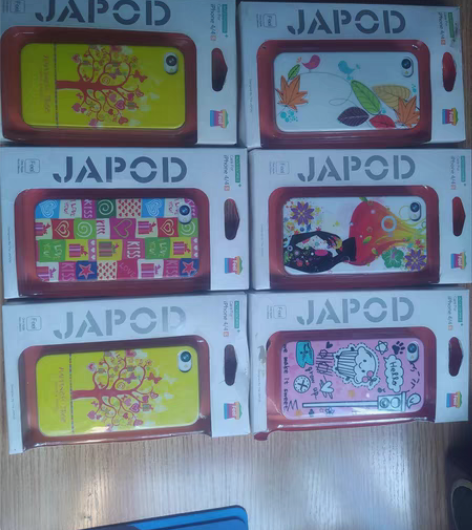 包邮苹果4/4S手机壳品胜数据线。6个手机...