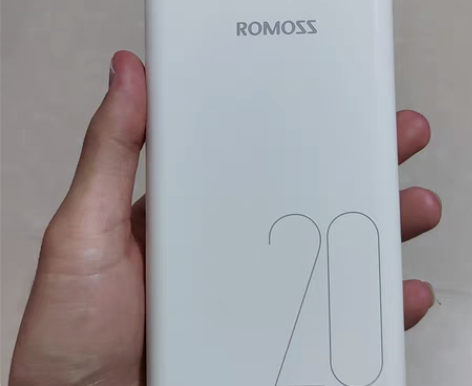 转卖罗马仕充电宝20000毫安时快充超薄小...