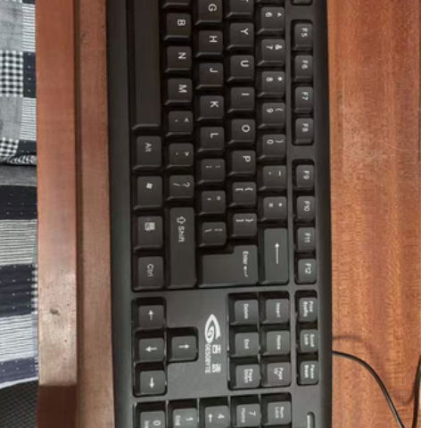 包邮闲置键盘 95新 希望有缘人接手 包邮...