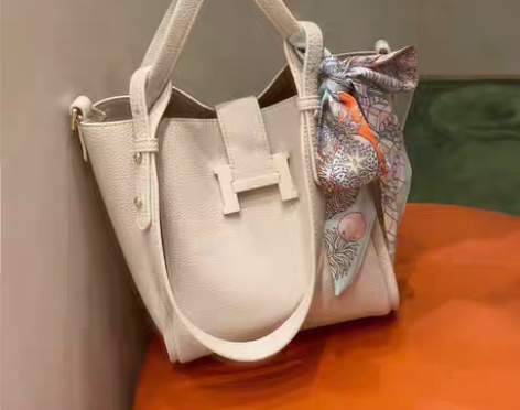 转卖南风HODM 倾城之恋手提水桶包包女冬...