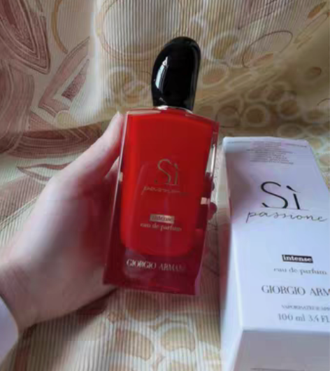 包邮阿玛尼挚爱香水（浓情版）100ml 白...