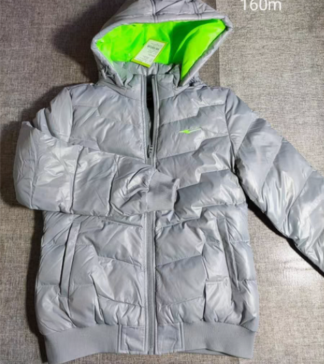 包邮鸿星尔克女款连帽羽绒服全新 断码处理 ...