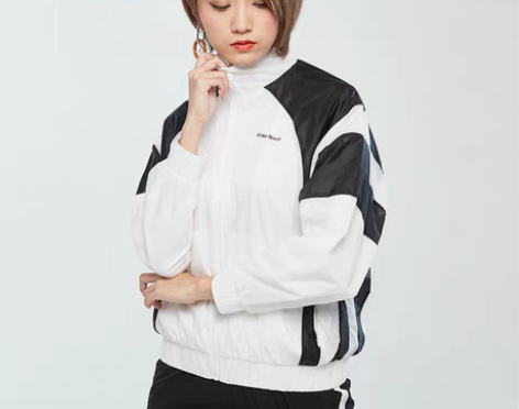 包邮鸿星尔克女运动服时尚外套女百搭简约防风...