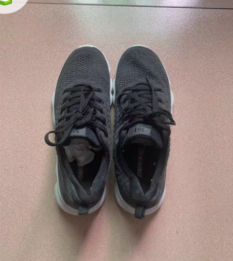 361度男运动鞋41码 感兴趣的话点“我想...