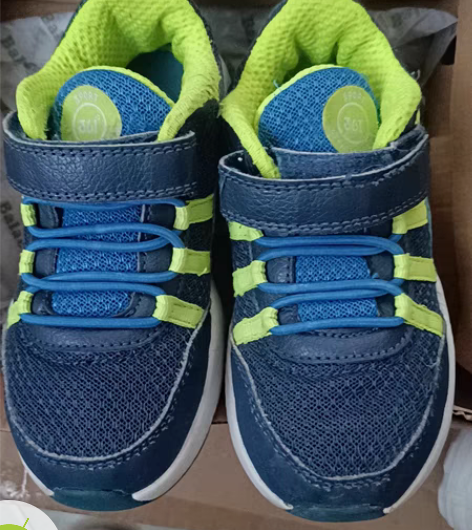 361度男童春秋鞋28码应该是，挺新 没穿...