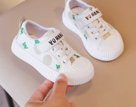 转卖巴豆布儿童单鞋2022秋季女孩童帆布鞋...