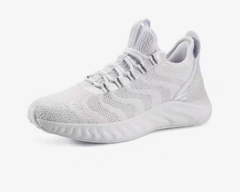 匹克跑鞋仅试穿过 有想要的，想看细节图私聊...