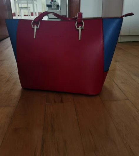 包邮稻草人牛皮包几乎全新，专卖店购入 感兴...