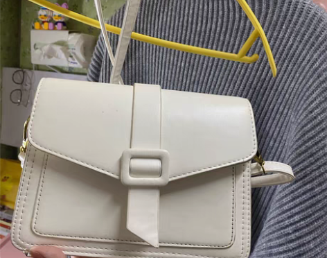 闲置包包 10元1个 两个包邮几乎全新其他...