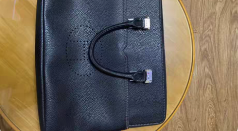 包邮黑色纯皮男士公文包99新168,棕色疯...