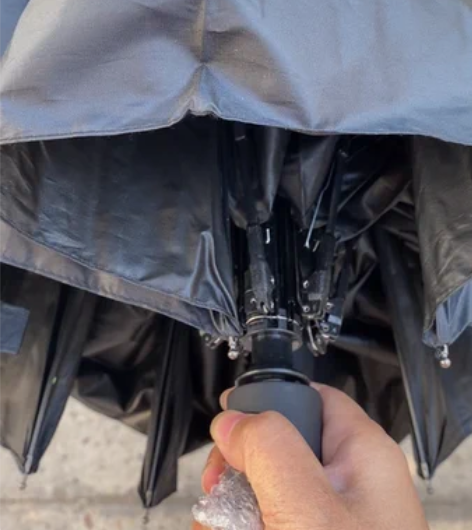 包邮全新自动伞黑色/蓝色 一把30包邮 两...