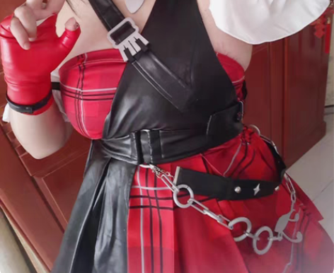 小乔音你心动cos l码 几乎全新，链子扣...