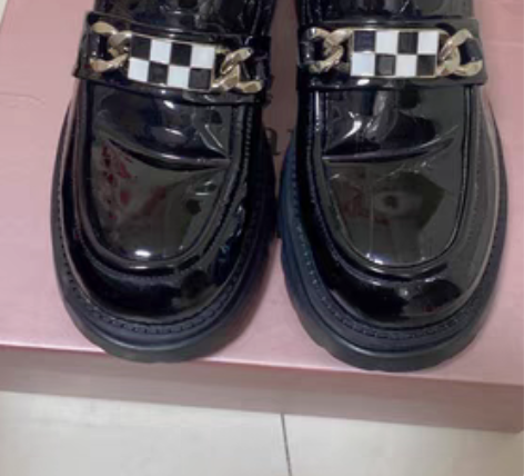包邮【艾曼达】 原价899的鞋子 在西站...