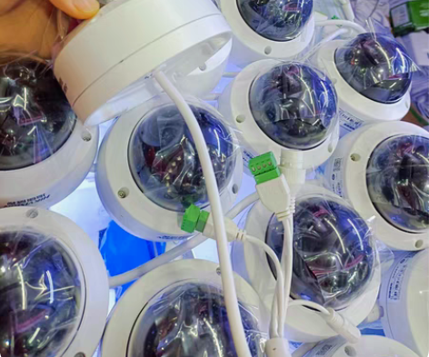 海康200万P0E防爆网络摄像头 型号:2...