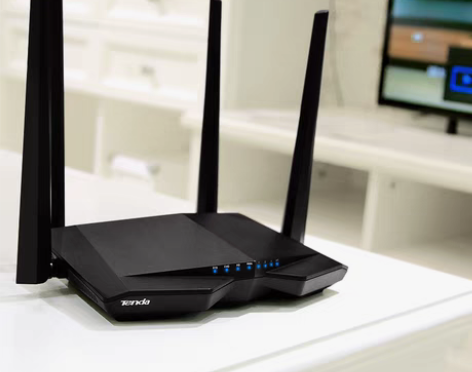 转卖腾达1200M双频无线路由器千兆wif...