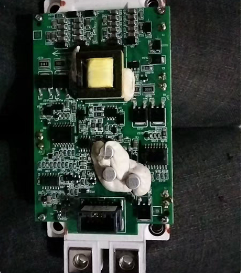 二手中车控制模块二个一起出 感兴趣的话点“...