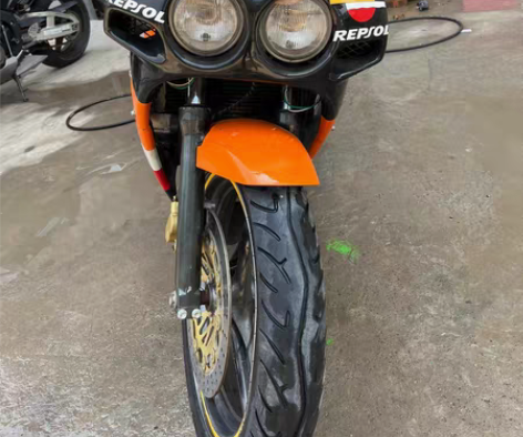 本田CBR250十九期，满满的回忆，发动机...