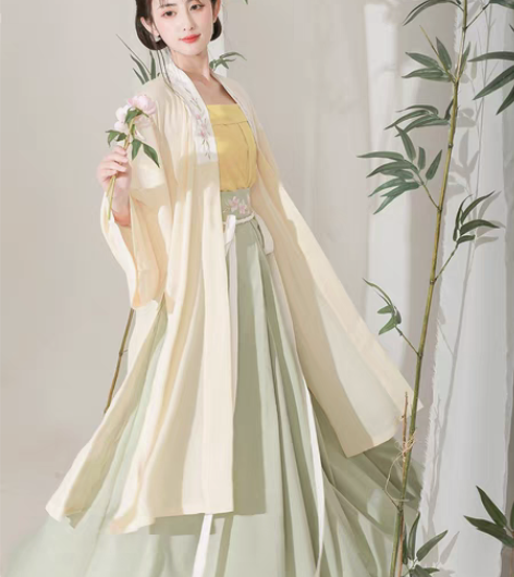 东月棠清风笺 m码宋制 很清新的配色，绣花...