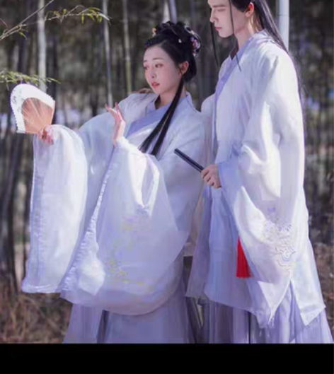 包邮汉服全套m码男女同款，只穿一次几乎是全...