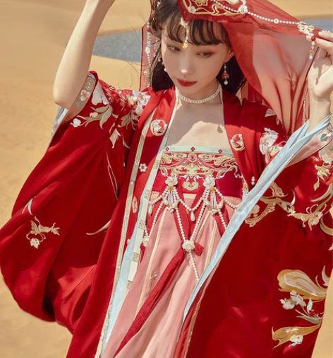 包邮十三余小豆蔻儿[鸾凤仙羽]直领披袄对襟...