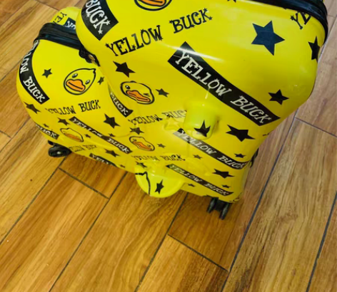 包邮小黄鸭儿童滑行旅行箱 关联迪士尼行李箱...