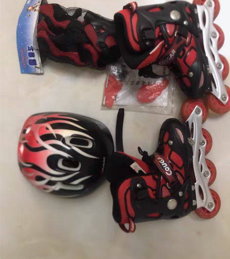 包邮美洲狮儿童轮滑鞋全套装备，官方旗舰店上...
