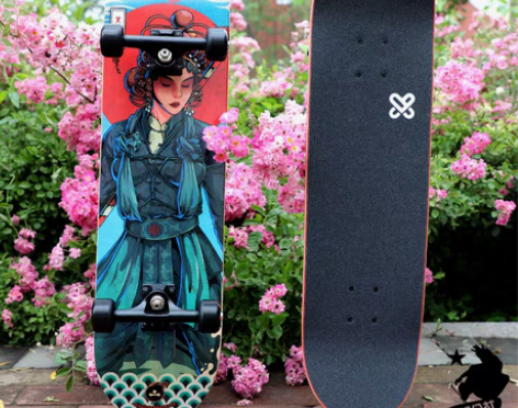 转卖极限公社滑板 DBH王一博青少年专业动...