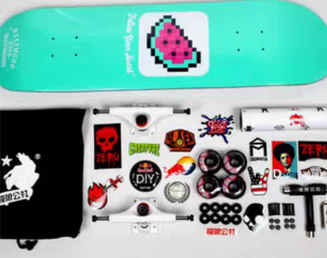 转卖极限公社 新手组装板四轮双翘专业特技滑...