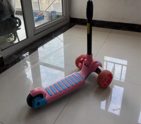 满趣滑板车，儿童滑板车 便宜转出，南京六合...