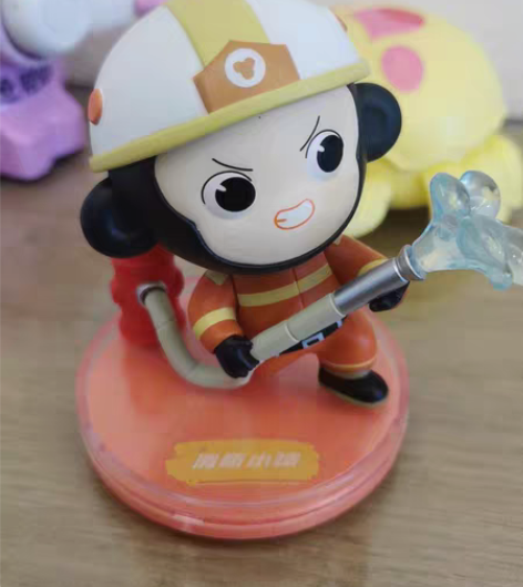 猿辅导消防，小猿手办。 感兴趣的话点“我想...