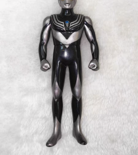 日版黑暗迪迦奥特曼17cm2001版软胶万...