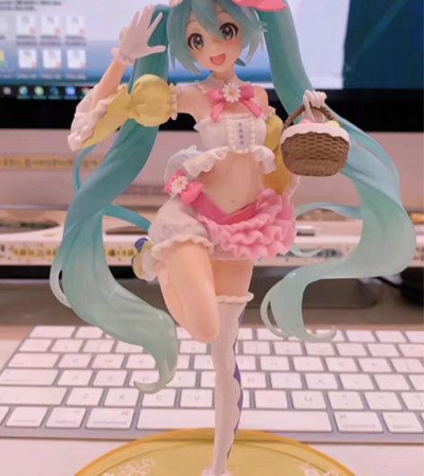 包邮初音未来樱花兔耳手办 初音樱花兔耳手办...